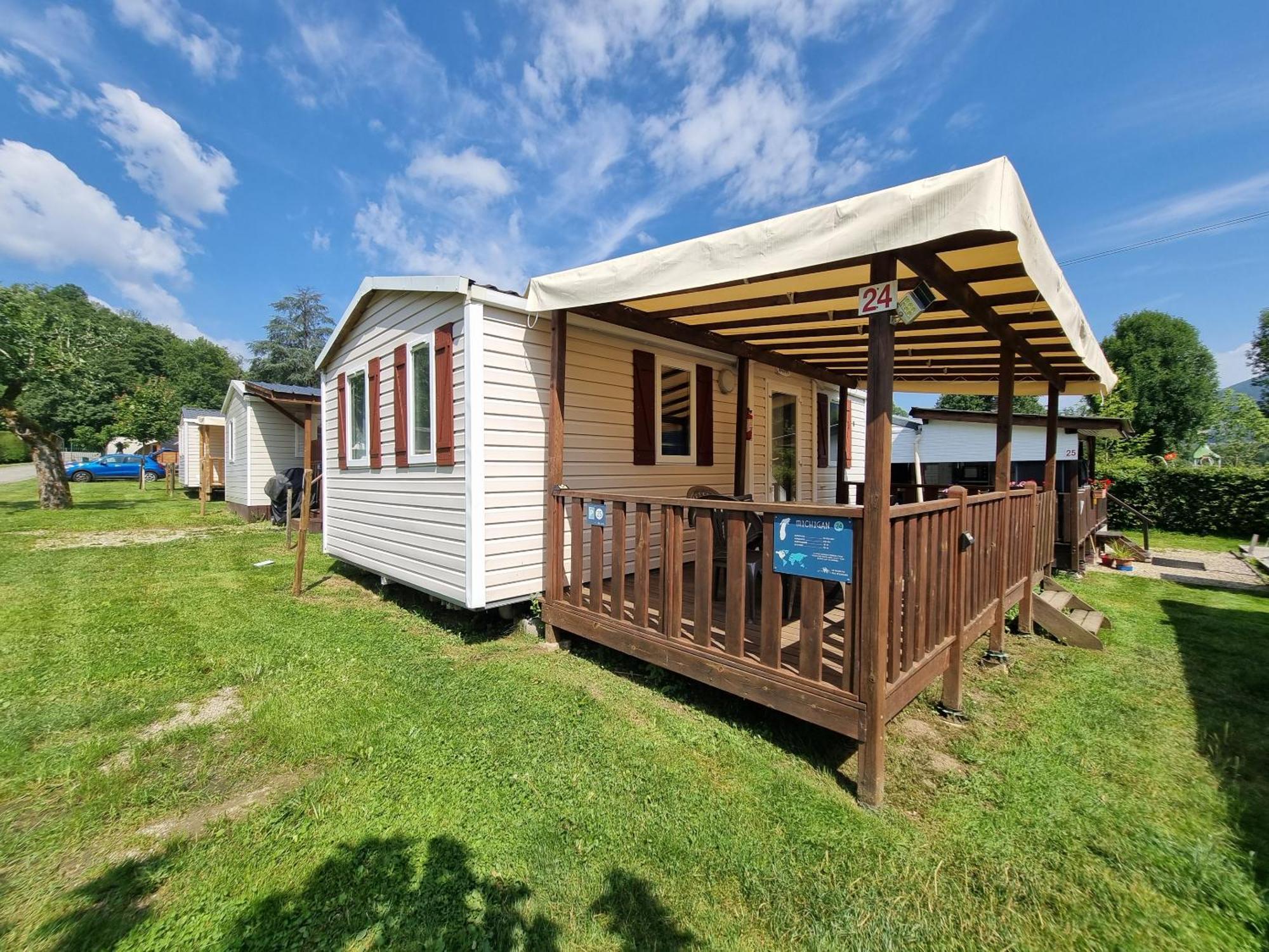 Hotel Camping Le Hameau Des Pecheurs à Novalaise Chambre photo
